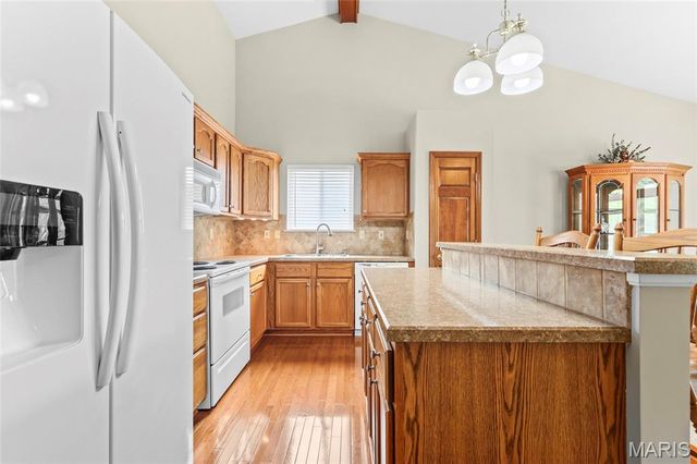 2915 Mac Arthur Drive 31, St Charles, MO 63301