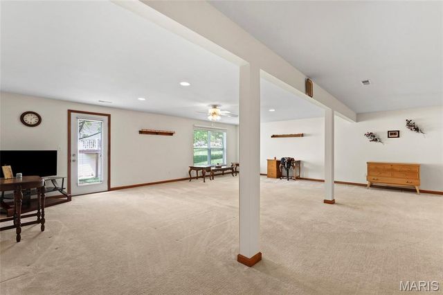 2915 Mac Arthur Drive 31, St Charles, MO 63301