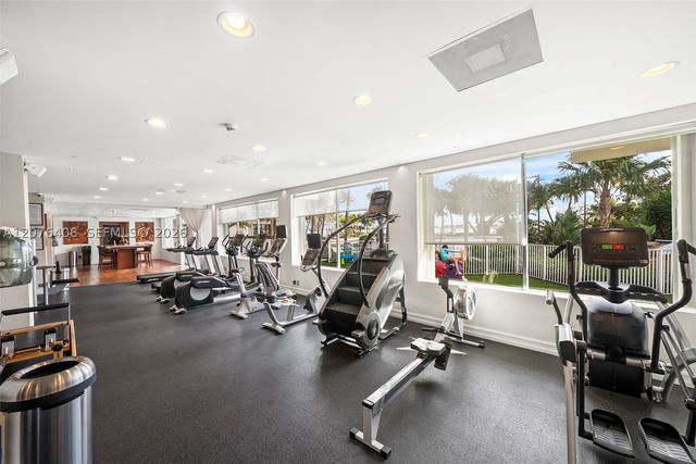 2451 Brickell Ave 2T, Miami, FL 33129