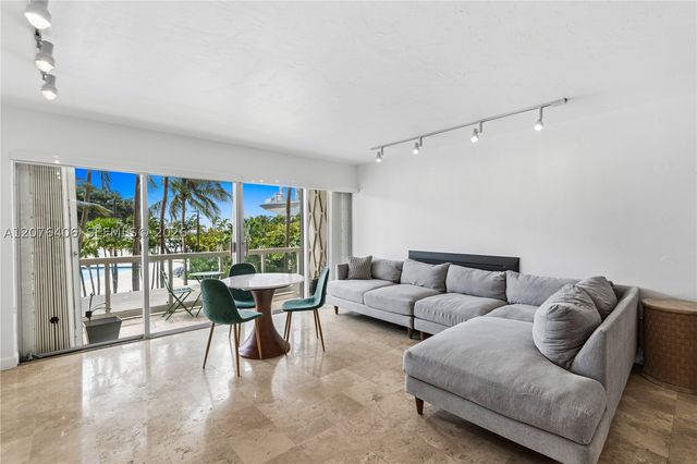 2451 Brickell Ave 2T, Miami, FL 33129