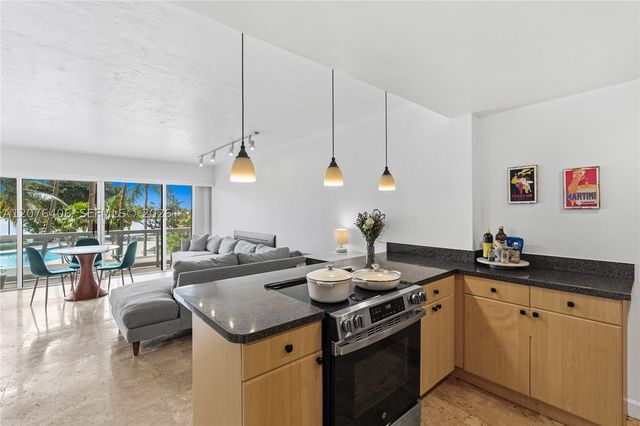 2451 Brickell Ave 2T, Miami, FL 33129