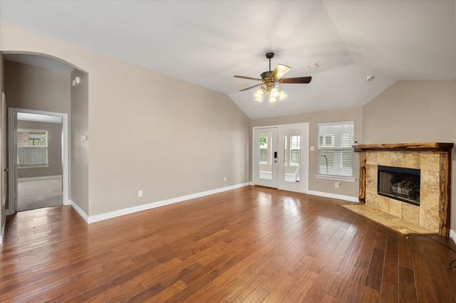 1109 Nighthawk Road, Fort Worth, TX 76108