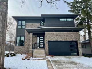 3711 Hampton Boulevard, Royal Oak, MI 48073