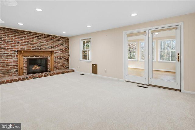 4302 ADRIENNE DR, Alexandria, VA 22309