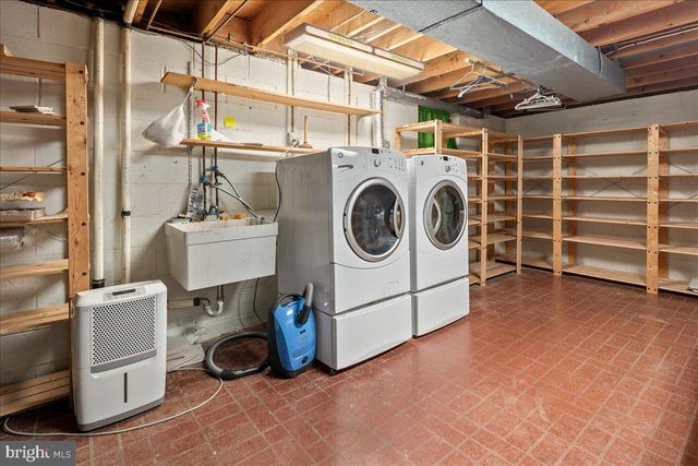 4302 ADRIENNE DR, Alexandria, VA 22309