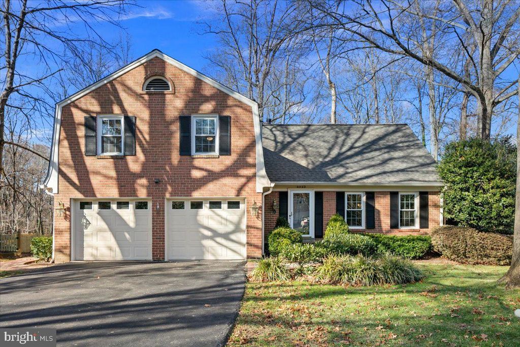 4302 ADRIENNE DR, Alexandria, VA 22309