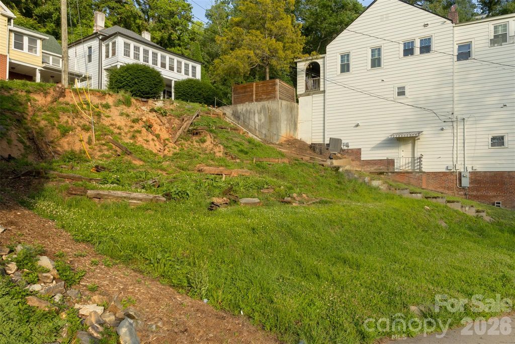 99999 College Street, Asheville, NC 28801