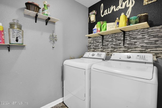 3207 CANYON FALLS Drive, Green Cove Springs, FL 32043