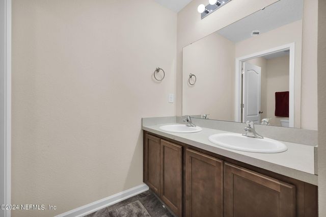3207 CANYON FALLS Drive, Green Cove Springs, FL 32043