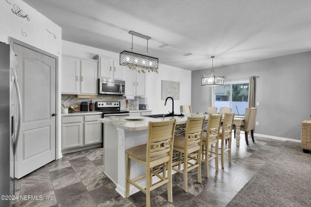 3207 CANYON FALLS Drive, Green Cove Springs, FL 32043