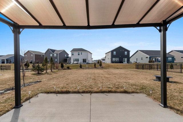 4601 N CHERRYVALE AVENUE, Appleton, WI 54913