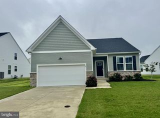 79 VIRDIN DR, Smyrna, DE 19977