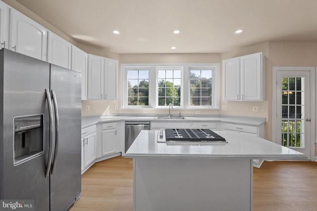10318 GARSON TER, Lanham, MD 20706