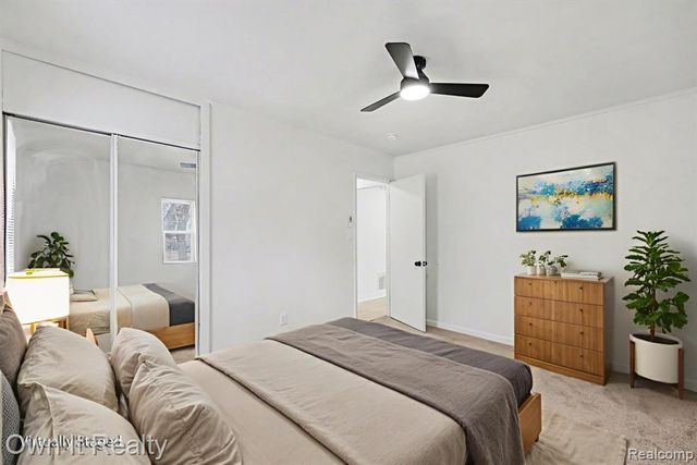 10821 Albany Street, Oak Park, MI 48237