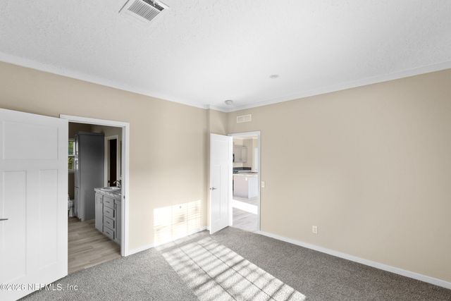 7662 MONONGAHELA Avenue, Keystone Heights, FL 32656
