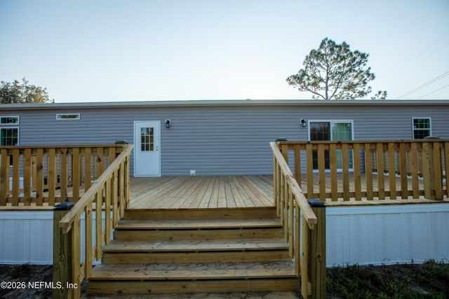 7662 MONONGAHELA Avenue, Keystone Heights, FL 32656