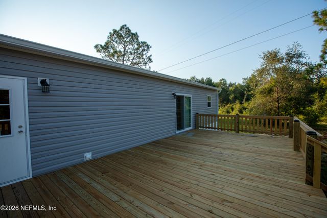 7662 MONONGAHELA Avenue, Keystone Heights, FL 32656
