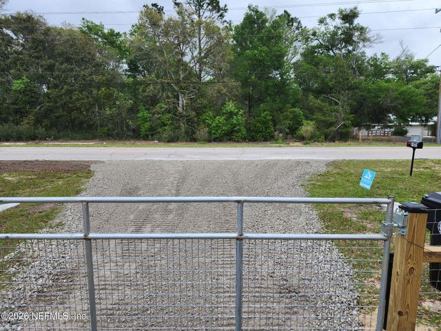 7662 MONONGAHELA Avenue, Keystone Heights, FL 32656
