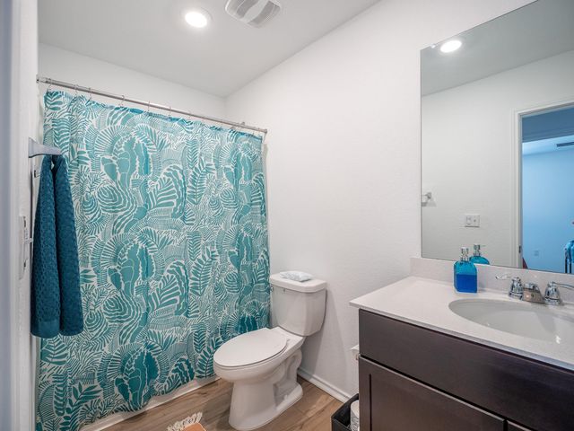 15601 Poppy Petal DR, Del Valle, TX 78617