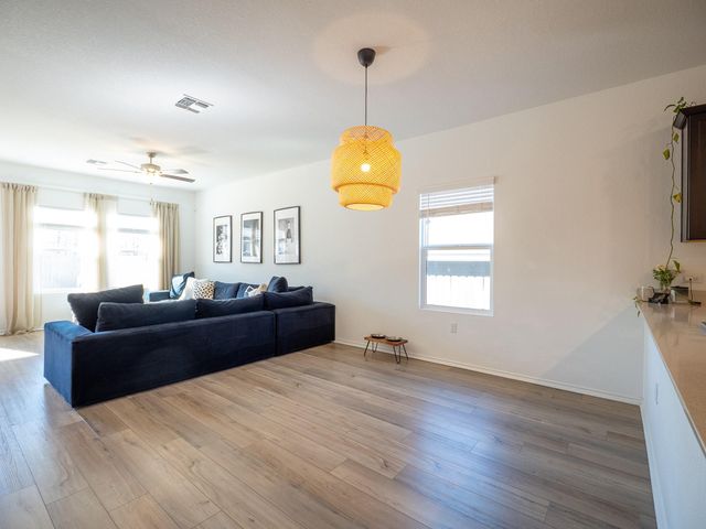 15601 Poppy Petal DR, Del Valle, TX 78617