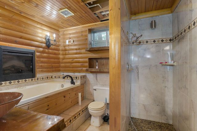 1205 Delzell Woods Road, Rogersville, MO 65742