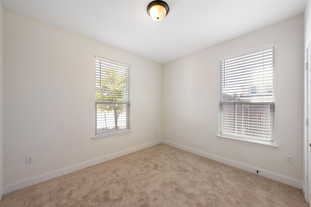 7632 Knockfin DR, Austin, TX 78744