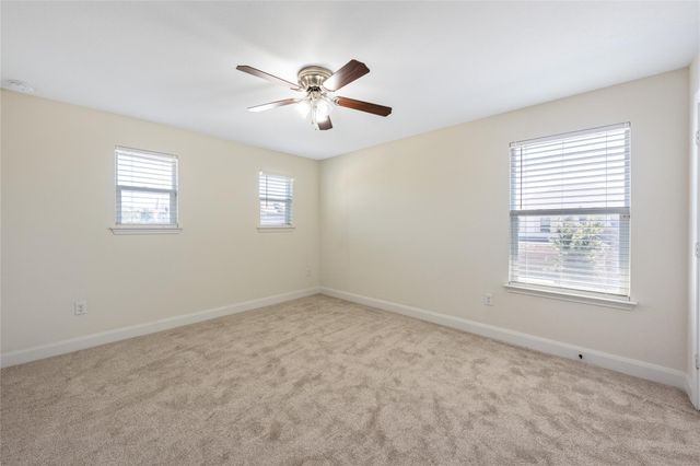 7632 Knockfin DR, Austin, TX 78744