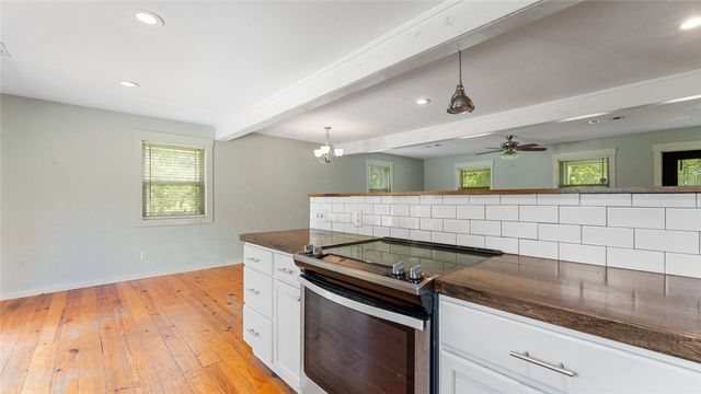 234 N Kibler Highway, Alma, AR 72921