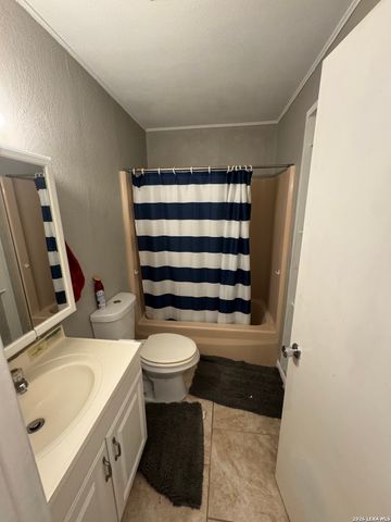 5903 Stoney Creek, San Antonio, TX 78242