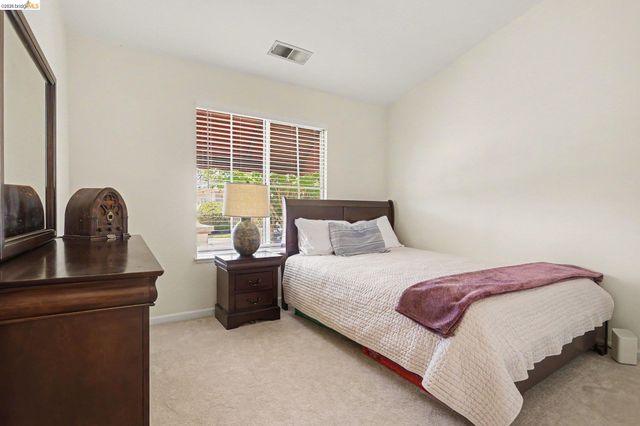 300 Winesap Dr, Brentwood, CA 94513