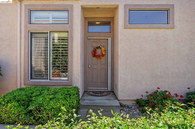 300 Winesap Dr, Brentwood, CA 94513