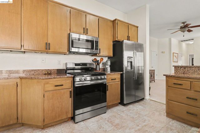 300 Winesap Dr, Brentwood, CA 94513