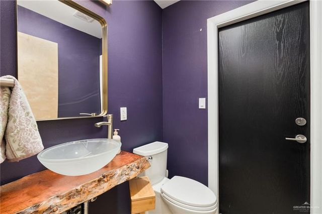 1912 Silverton Circle, Edinburg, TX 78542