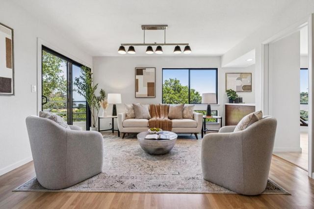 438 Portofino Drive 101, San Carlos, CA 94070