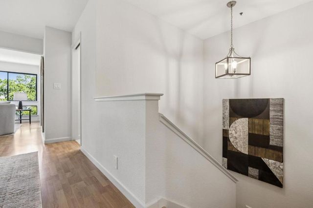 438 Portofino Drive 101, San Carlos, CA 94070