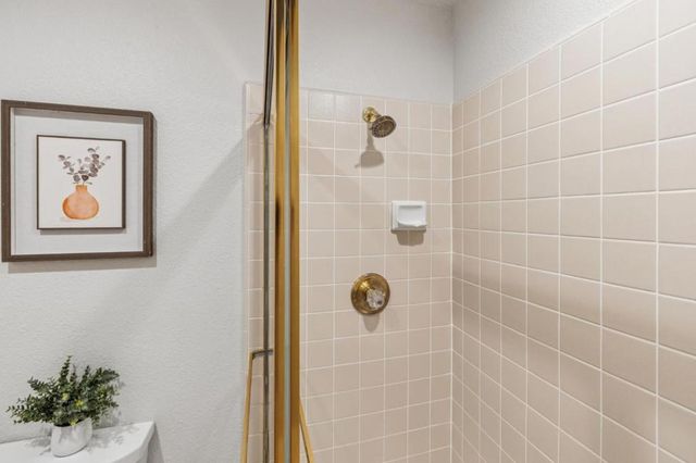 438 Portofino Drive 101, San Carlos, CA 94070