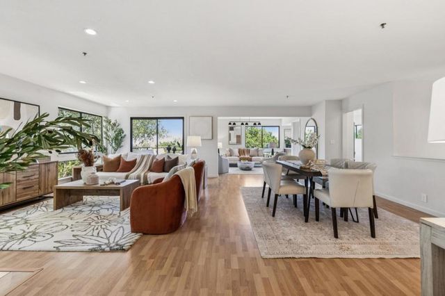 438 Portofino Drive 101, San Carlos, CA 94070