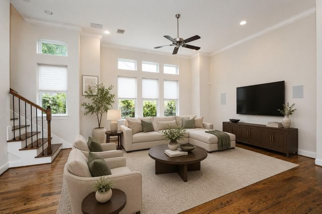 2212 Stuart Street, Houston, TX 77004