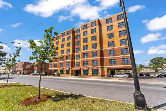 1930 N Harlem Avenue 504, Elmwood Park, IL 60707