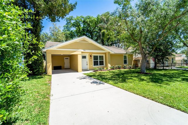9621 N 46TH STREET, Tampa, FL 33617