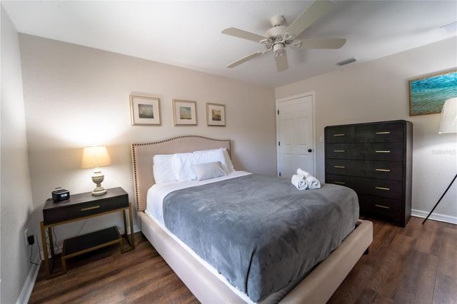 9621 N 46TH STREET, Tampa, FL 33617