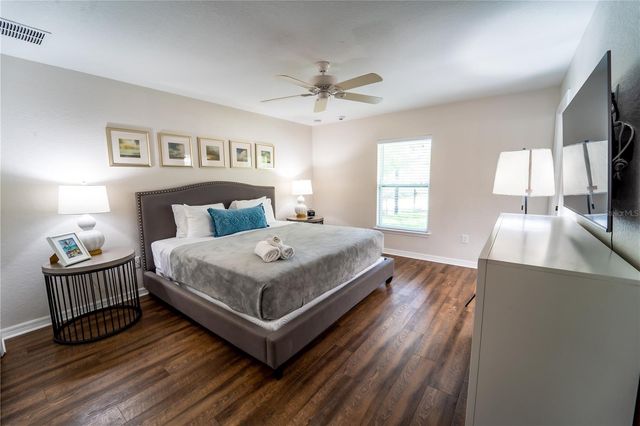 9621 N 46TH STREET, Tampa, FL 33617
