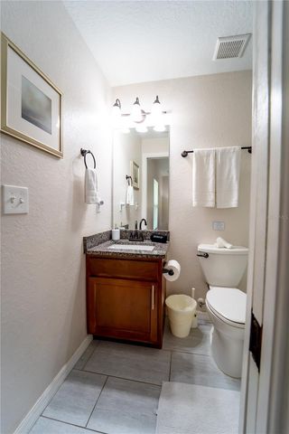 9621 N 46TH STREET, Tampa, FL 33617