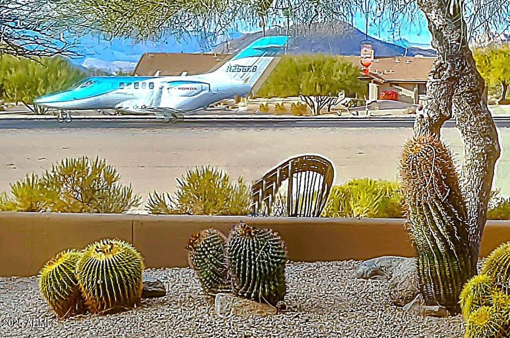 8502 E CAVE CREEK Road 10, Carefree, AZ 85377 — exterior