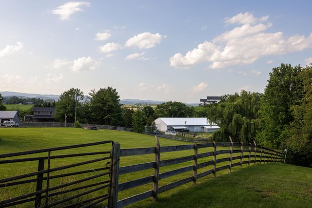 3155 HARPINE HWY, Rockingham, VA 22802