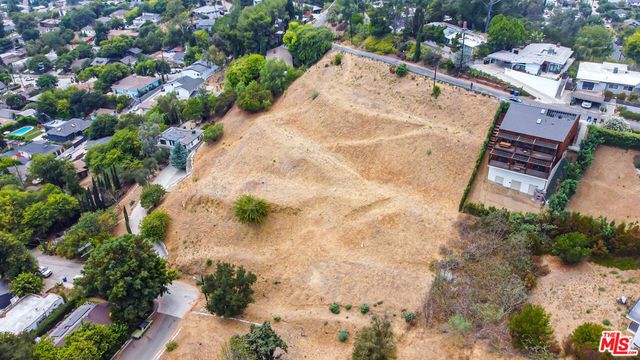 1425 N Highgate Avenue, Los Angeles, CA 90042