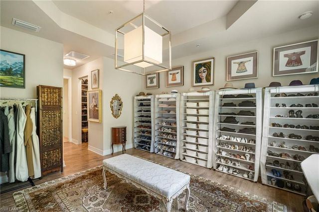 6510 Monterey PT # 204, Naples, FL 34105