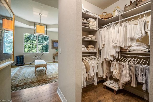 6510 Monterey PT # 204, Naples, FL 34105