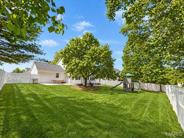 601 Hartman Lane, Waterloo, IL 62236