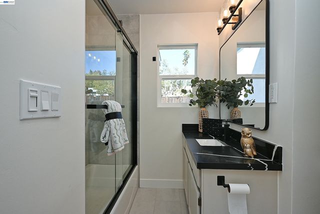 2403 Mountain View Dr., Concord, CA 94520